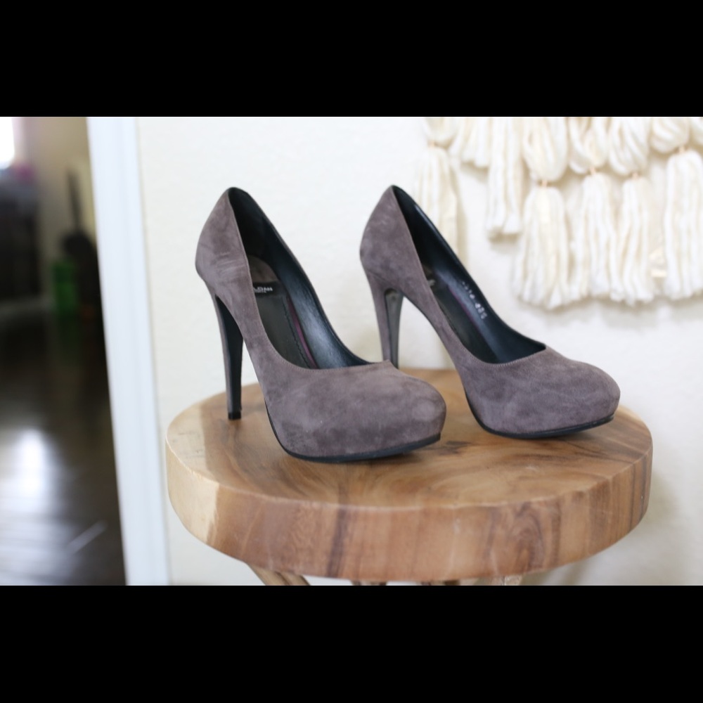 Grey Baldan Venezia pumps